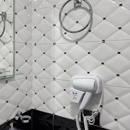 M&s Guest house 3*